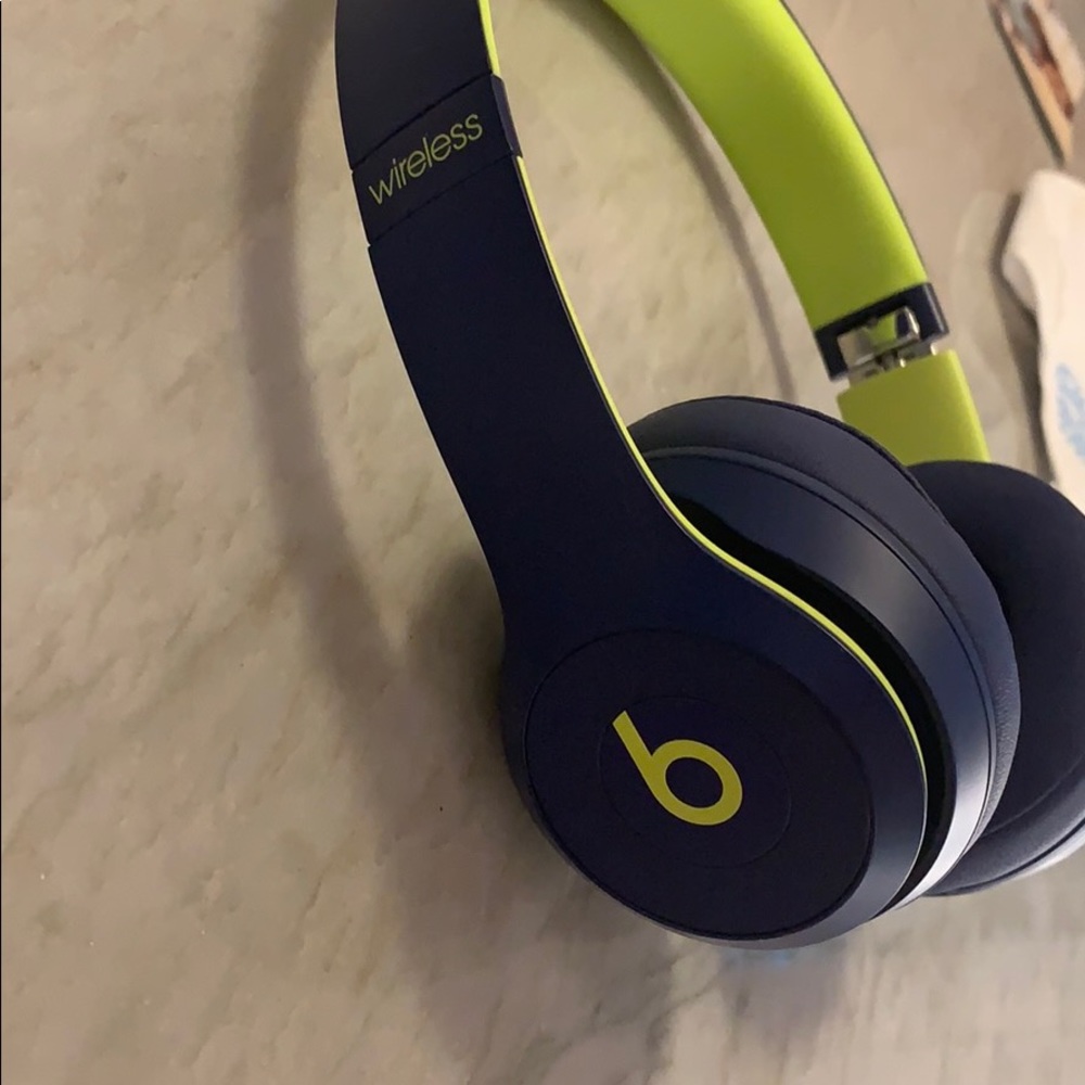 Beats Wireless Headphones!